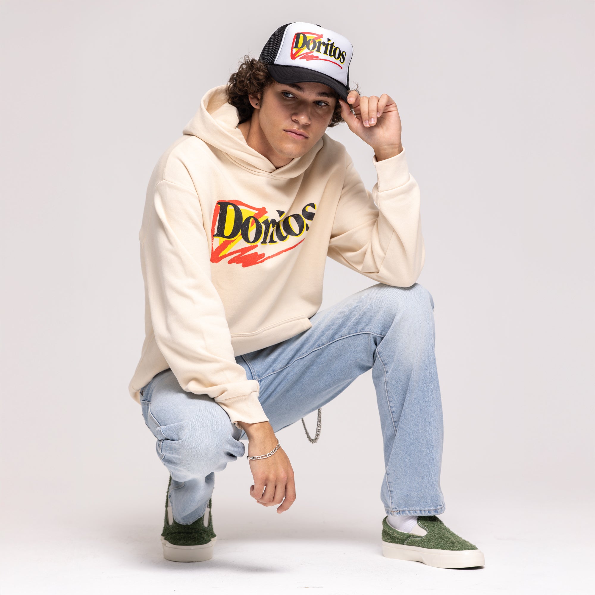 Cream hoodie with retro 